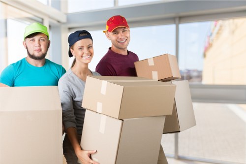 Risk assessment and load securing procedures for a van move