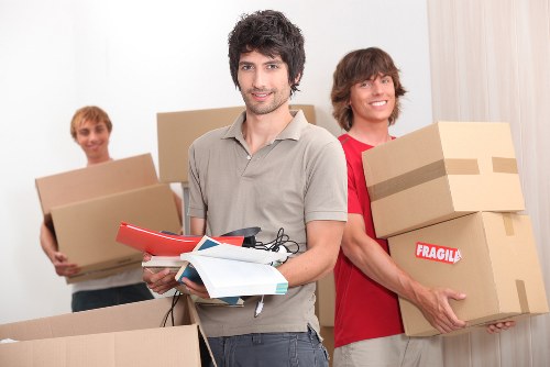 Local van transport for flat moves and deliveries in Uxbridge