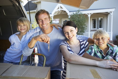 Local removals planning checklist for Uxbridge customers